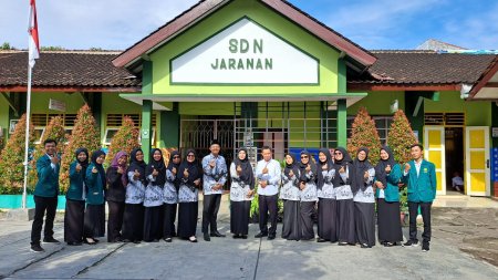 SD Negeri Yogyakarta Hari Guru Nasional 2022