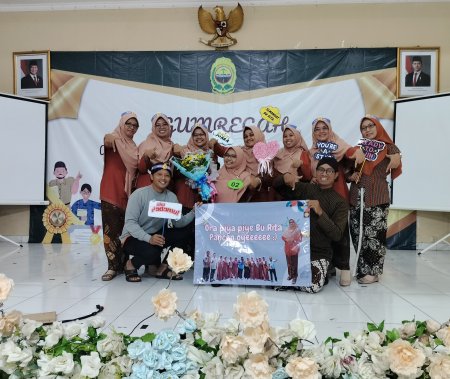 SD Negeri Yogyakarta Kepala Sekolah Berprestasi