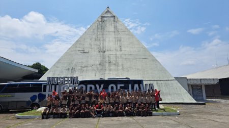 SD Negeri Yogyakarta Outing Class Kunjungan Museum Pyramid