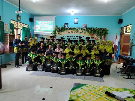 SD Negeri Yogyakarta Pelepasan siswa kelas 6 SD Jaranan