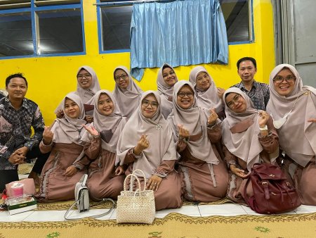 SD Negeri Yogyakarta Pengajian Berbuka Puasa Guru dan Karyawan Gugus 3