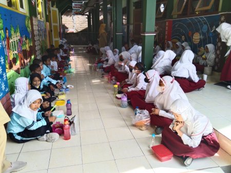 SD Negeri Yogyakarta Program Gemar Makan Ikan GeMaRi